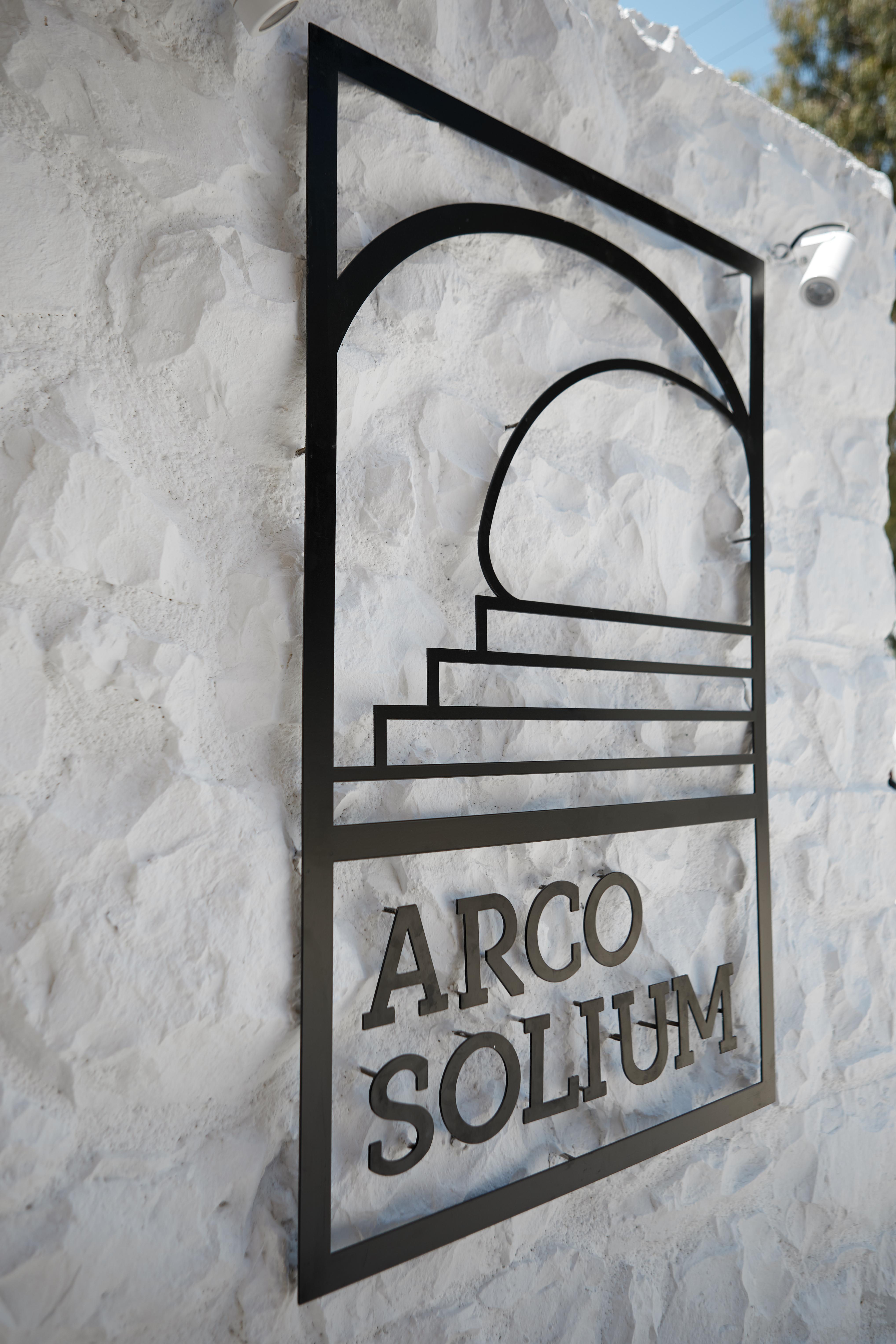 Arco Solium Suites Adamantas (Milos) Exterior foto