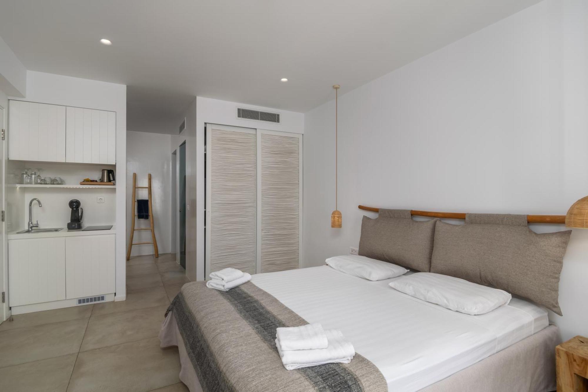 Arco Solium Suites Adamantas (Milos) Exterior foto