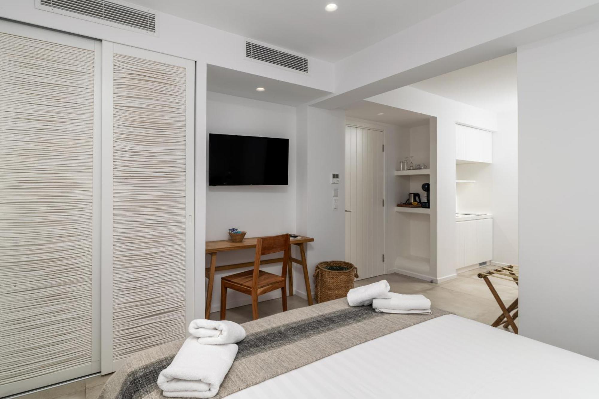 Arco Solium Suites Adamantas (Milos) Exterior foto